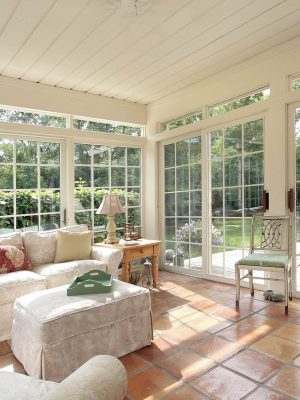 Porch,With,Spanish,Tile